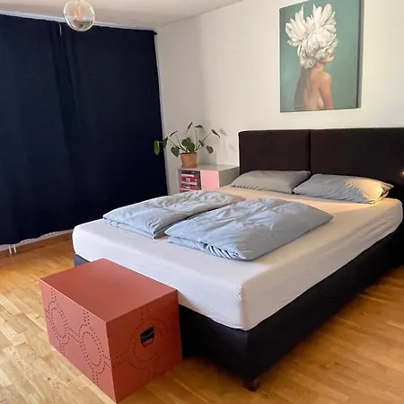 Checkpoint Charlie Apartment Berlin