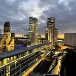 Checkpoint Charlie 公寓